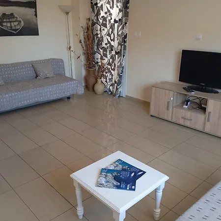 Villa Eden Nissi Front *