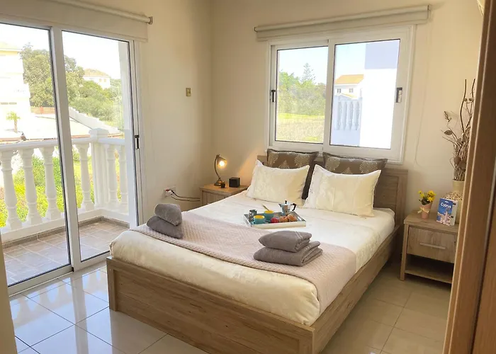 Eden Nissi Front Villa *