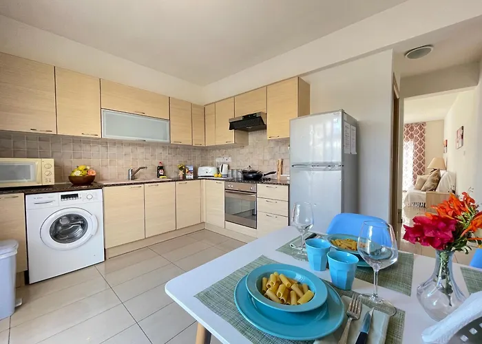 Villa Eden Nissi Front *