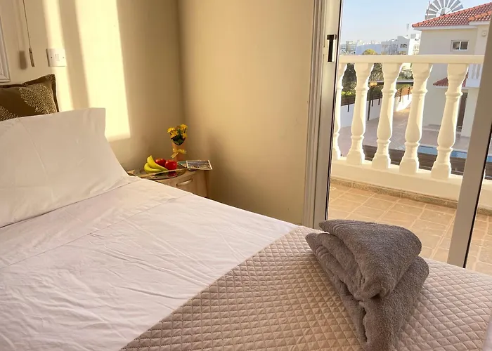 Eden Nissi Front Villa *